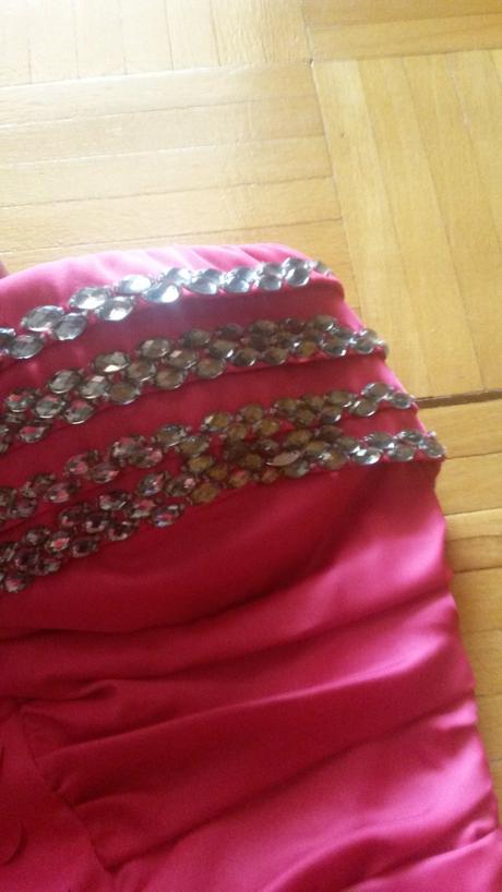 Krátke spoločenské šaty, xl