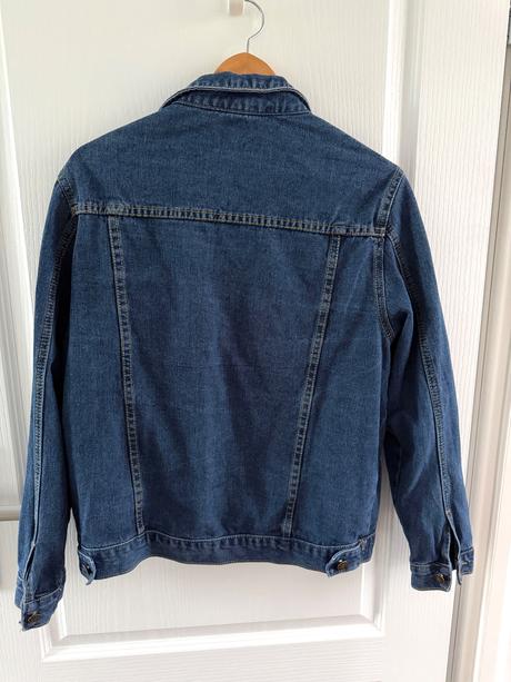 Klasická rifľová bunda s modrý denim, s