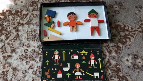 Stara retro magneticka hra, 