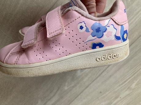 Kvietkované tenisky, adidas,26