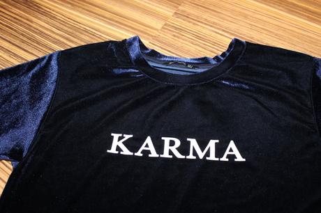 Zamatové tričko stradivarius v. s, stradivarius,s