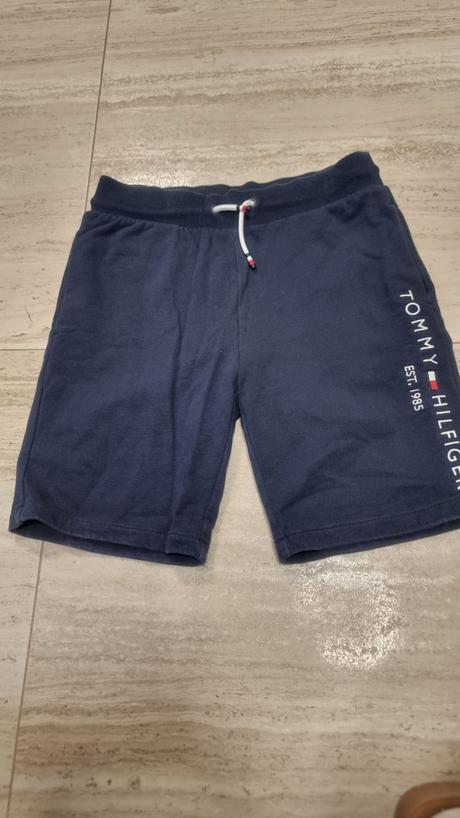 Th sortky, tommy hilfiger,164