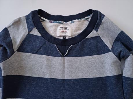 Modro-siva mikina, s