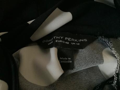 Bodkovana blúza, dorothy perkins,40