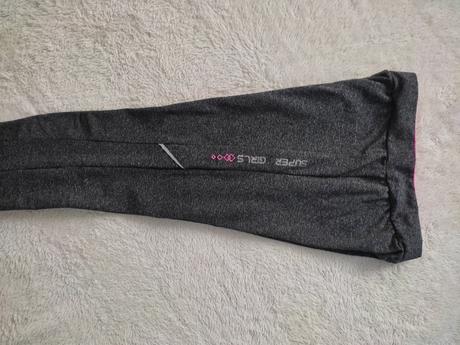 Športové leginy, 152