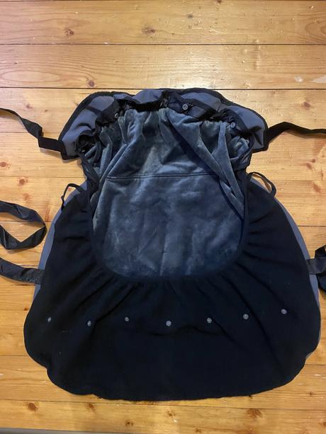 Nosičská kapsa, angel wings