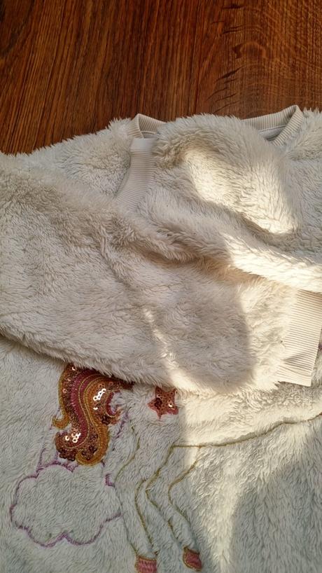 B3622 mikina teplá huňatá, f&f,122