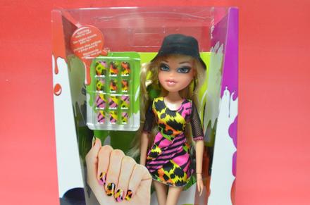 Bratz bábika cloe, 