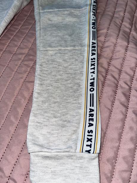 Teple tepláky 116, dopodopo,116