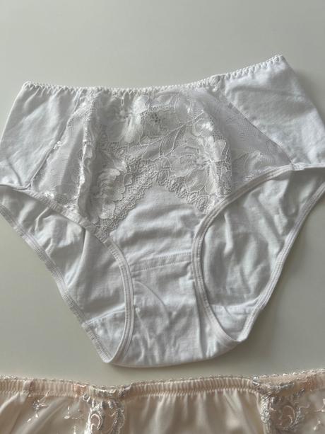 2x nohavičky contureĺe 1x gabidar, xl