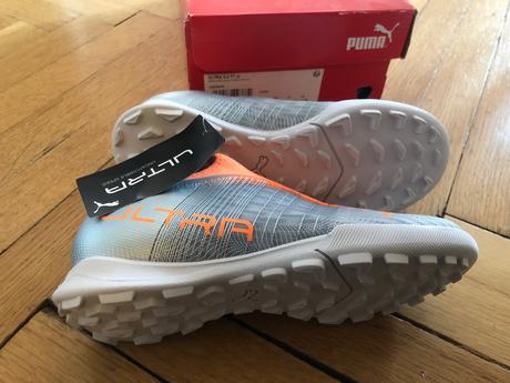 Nenosené kopacky puma ultra, puma,31