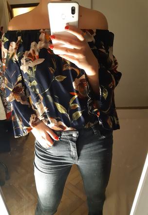 Blúzka kvetovana, m