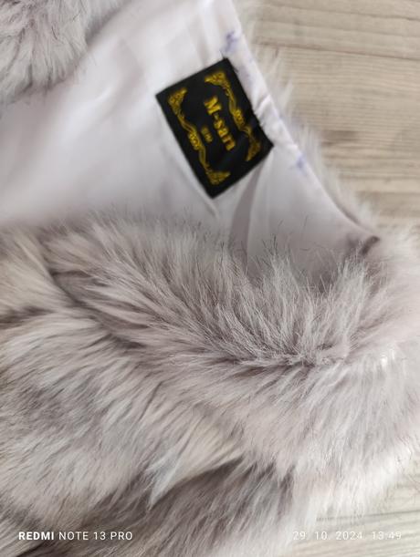 Seda vesta chlpatá, s/m, s