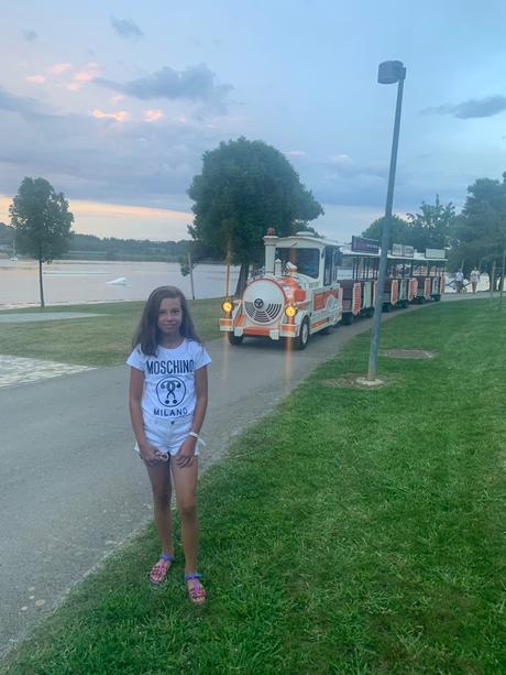 Moschino tričko + šilt, moschino,152