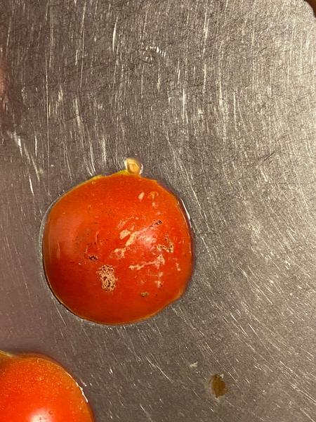 Je bezpečné použiť paradajku s plesňou?