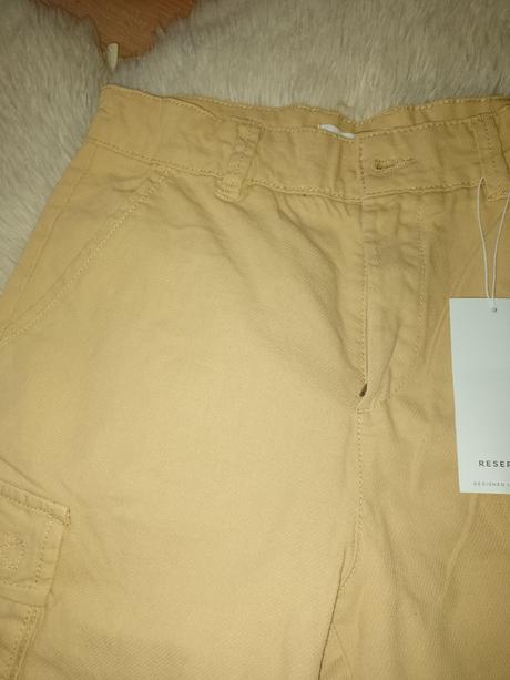 Kraťasy,s visačkou, reserved,152
