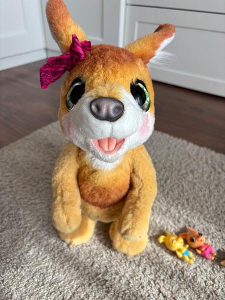 Hasbro furreal kengura josie,