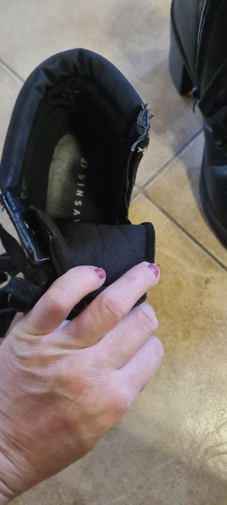 Cizmicky sinsay, sinsay,37