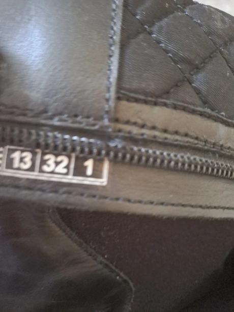 Perfektne kožené čierne čižmy číslo, geox,32