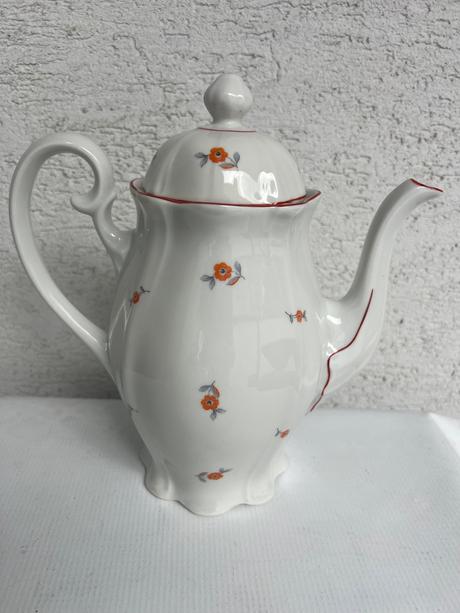 Eichwald uzasne tvarovany starozitny porcelanovy, 