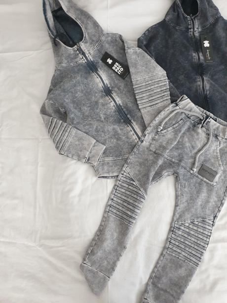 Suprava cierna  siva despacito, 134