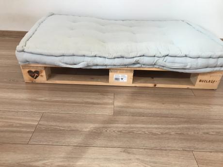 Nábytková paleta s futonom, 