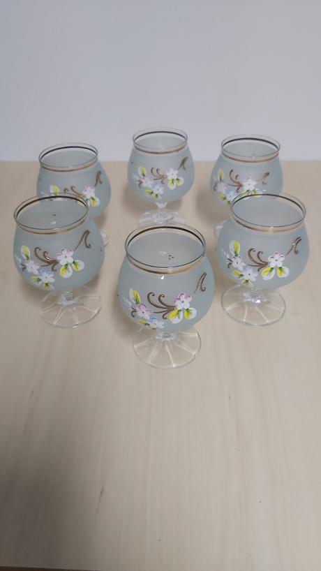 Poháre s kvetinkami na koňak ručná maľba 6ks,
