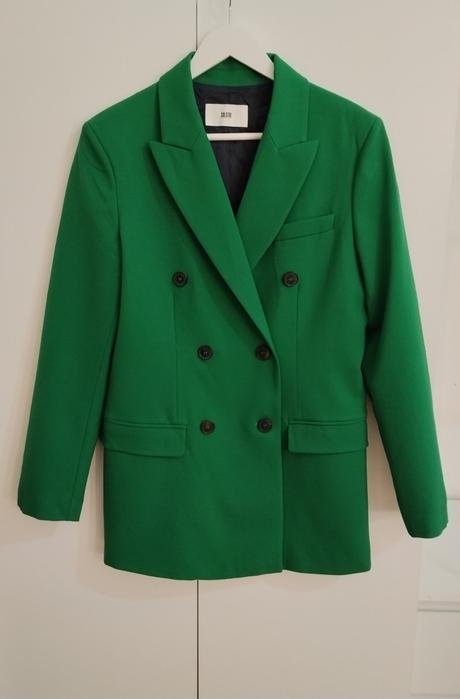 Luxusný smaragdový vlnený kabát solotre, 38