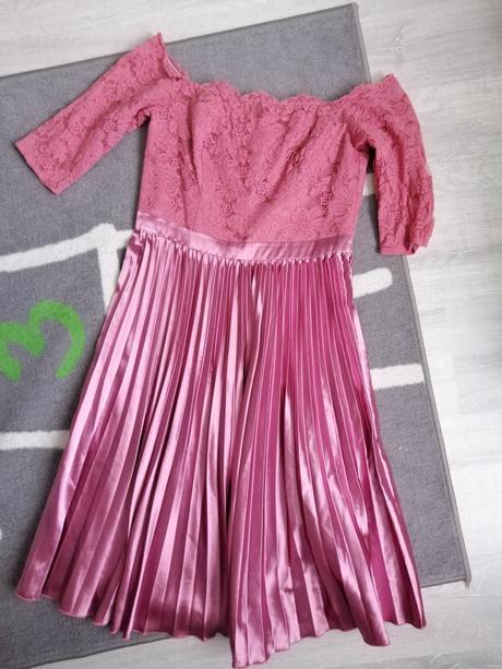 Spoločenské šaty, 40