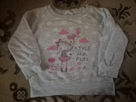 Seda mikina s potlačou, 74