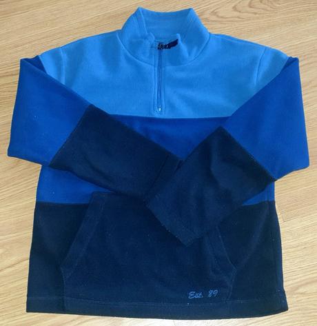 Mikina, authentic,152