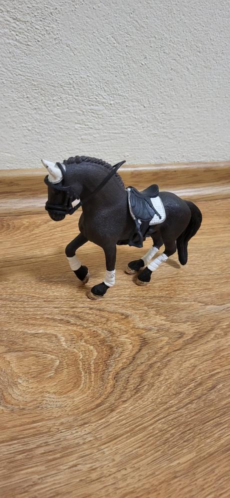 Schleich 2 kone, 