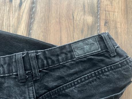 Mom fit rifle džínsy, bershka,38