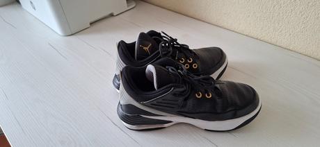 Pánske tenisky jordan, 37