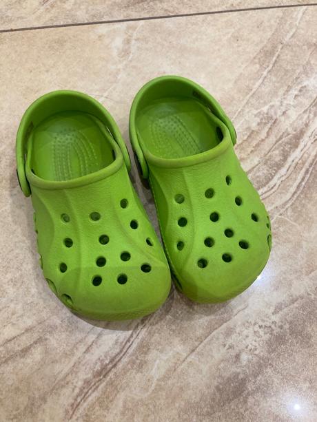 Crocs 6-7, crocs,24