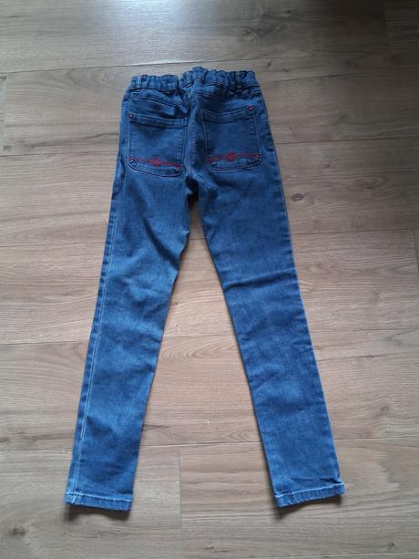 Rifle jeans elastické ako nové, 140