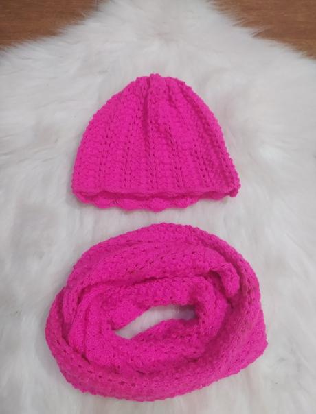 2xciapka +šál, 104 / 110