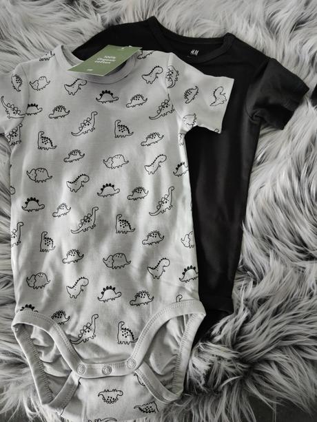 Nove body - zapinanie pri krku, h&m,80