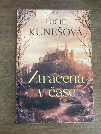 Ztracena v čase + kniha zdarma,