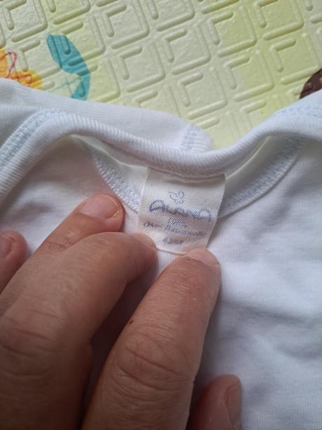 Body rozm. 62/68cm, 2ks, 62