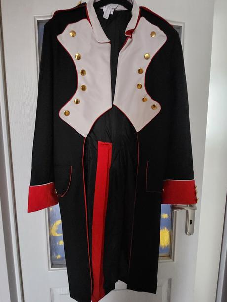 Kostym napoleon, 