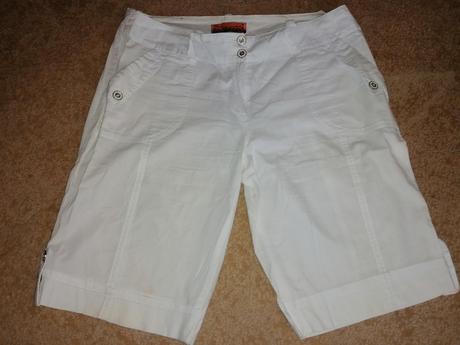 Biele krátke nohavice, 40