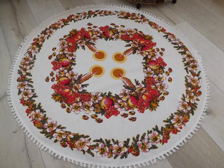 Vianočný obrus bavlnený 95 cm priemer tmavší, 