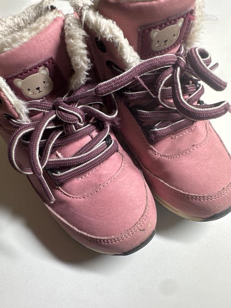 Čižmy, reserved,26