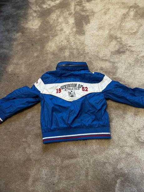 Prechodná bunda, 92