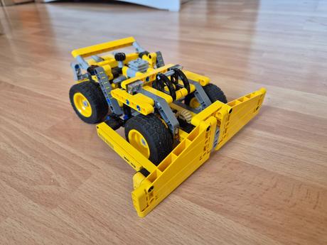 Lego technic 42035 - banský nákladiak,