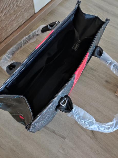 Kabelka mary kay, mary kay