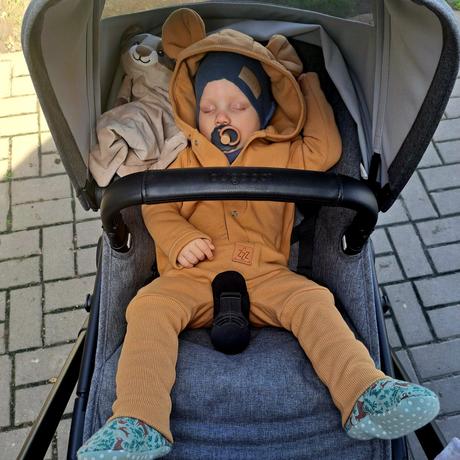 Overaly zezuzulla rôzne, 62