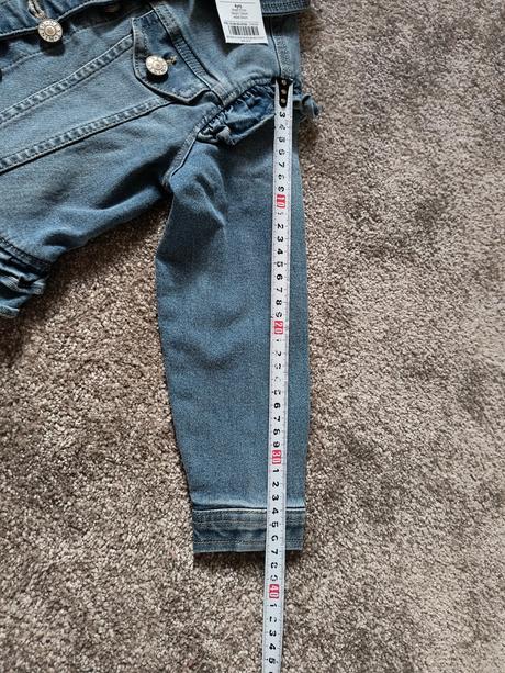 Nenosená rifľovka, next,104