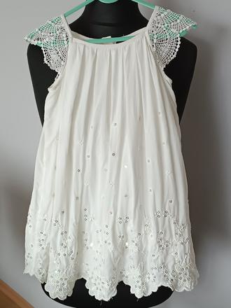 Flitrované šatôčky, 104